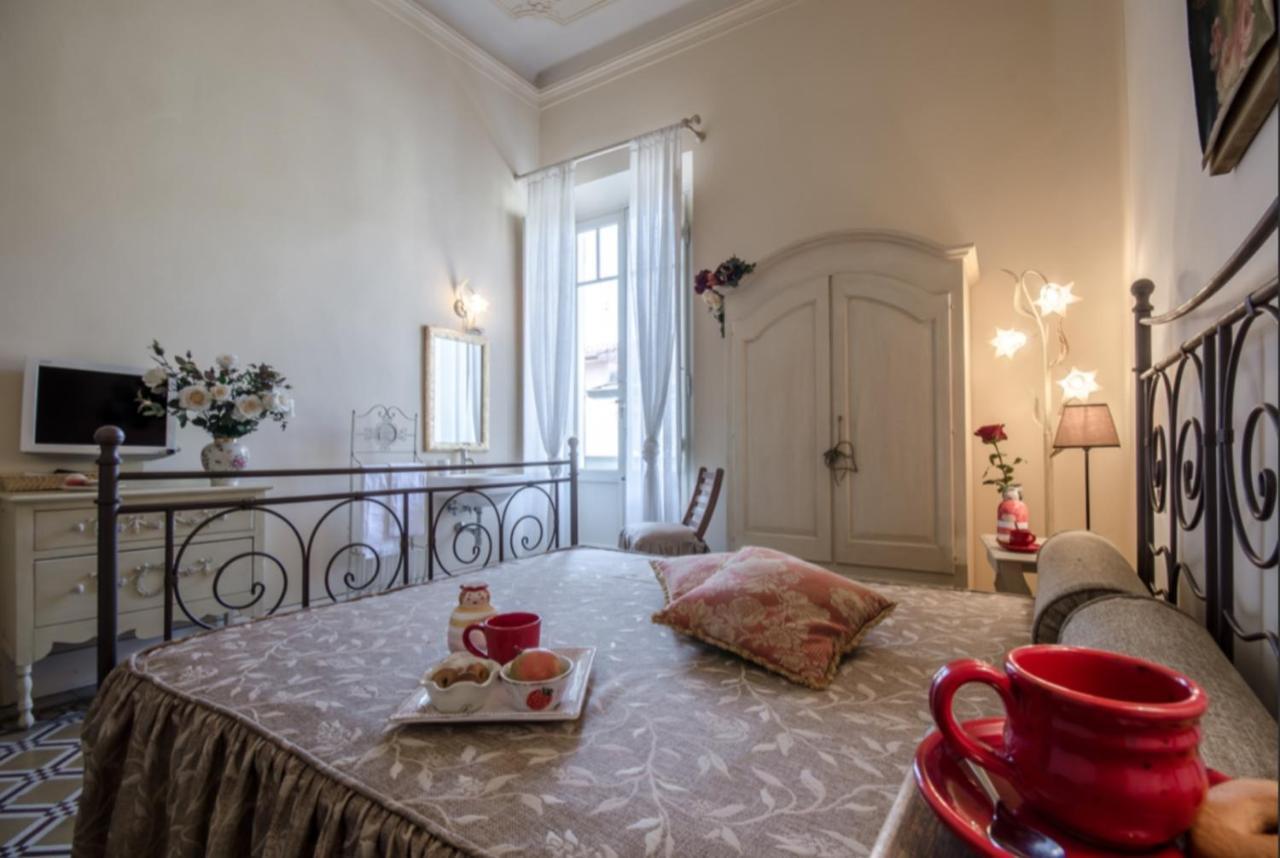 Bed and Breakfast Il Sole Antico à Viareggio Extérieur photo